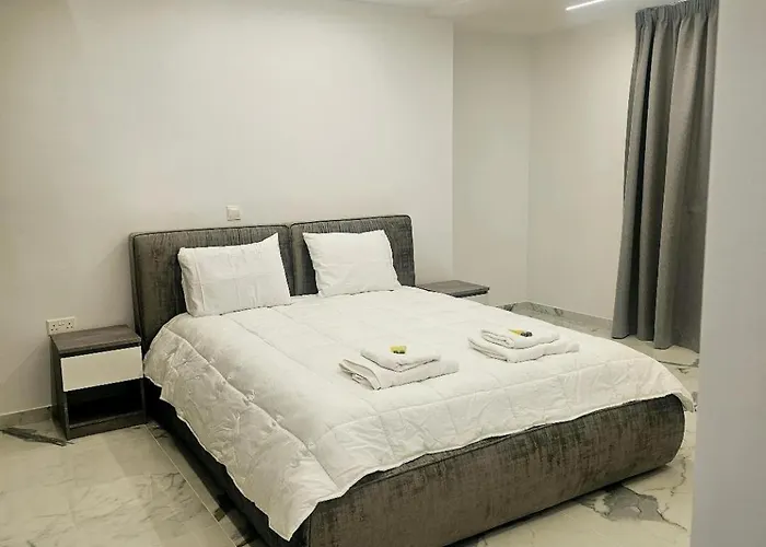 Deluxe Appartamento Paphos