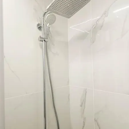 Deluxe